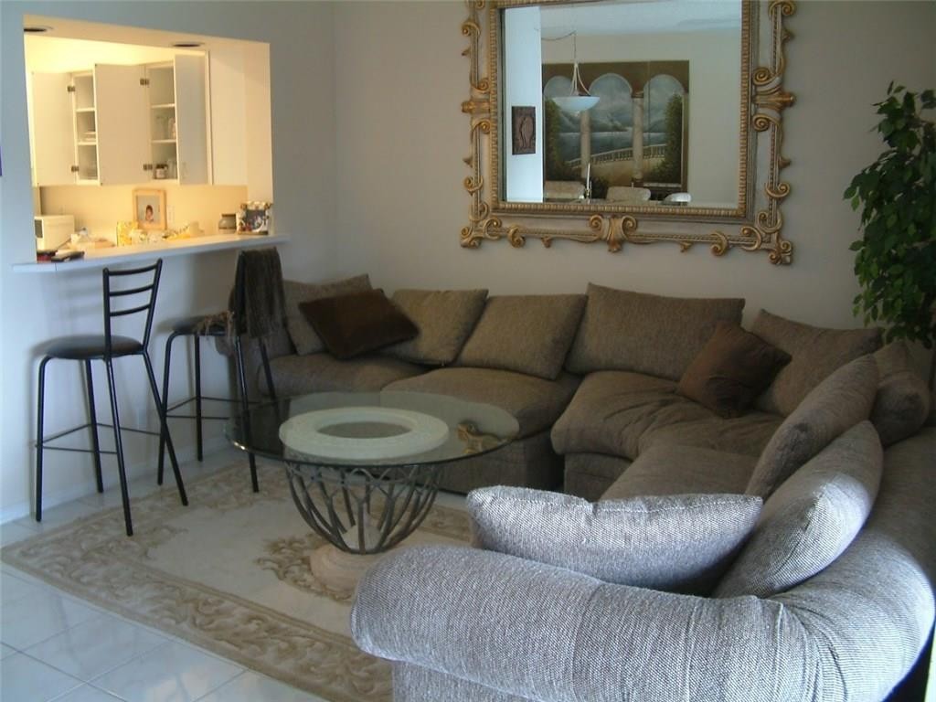 BOCA GARDENS - Residential