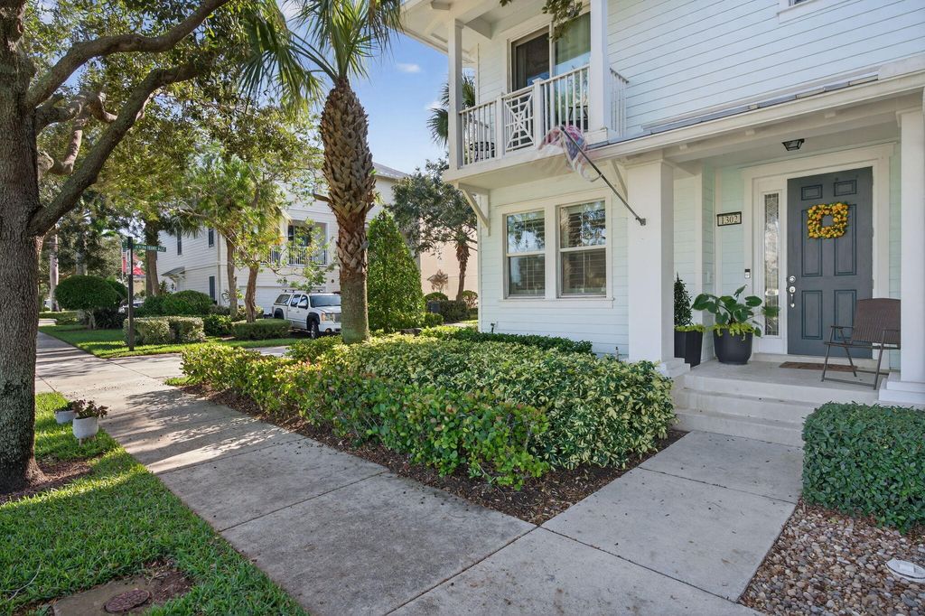 Photo of 1302 S Jeaga Drive, Jupiter, FL 33458 (MLS # R11145215)