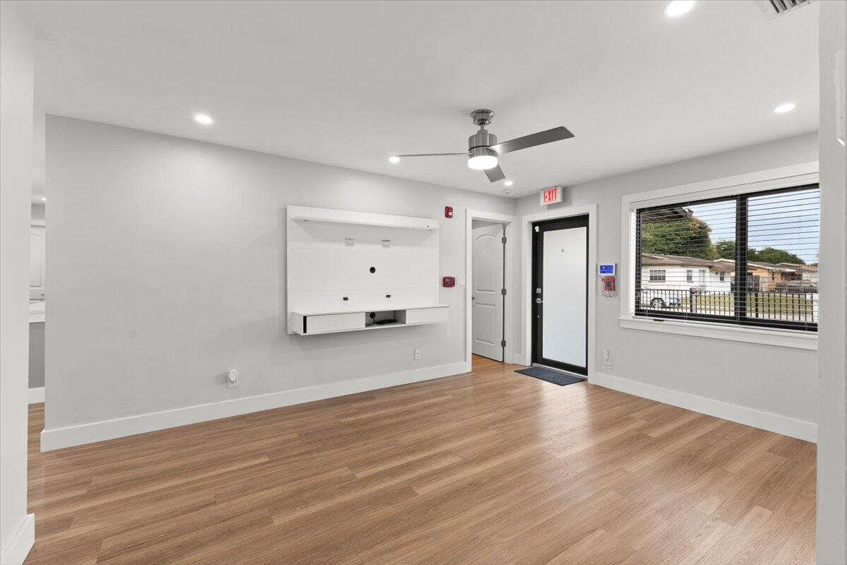 LARKDALE UNIT 4 - Residential
