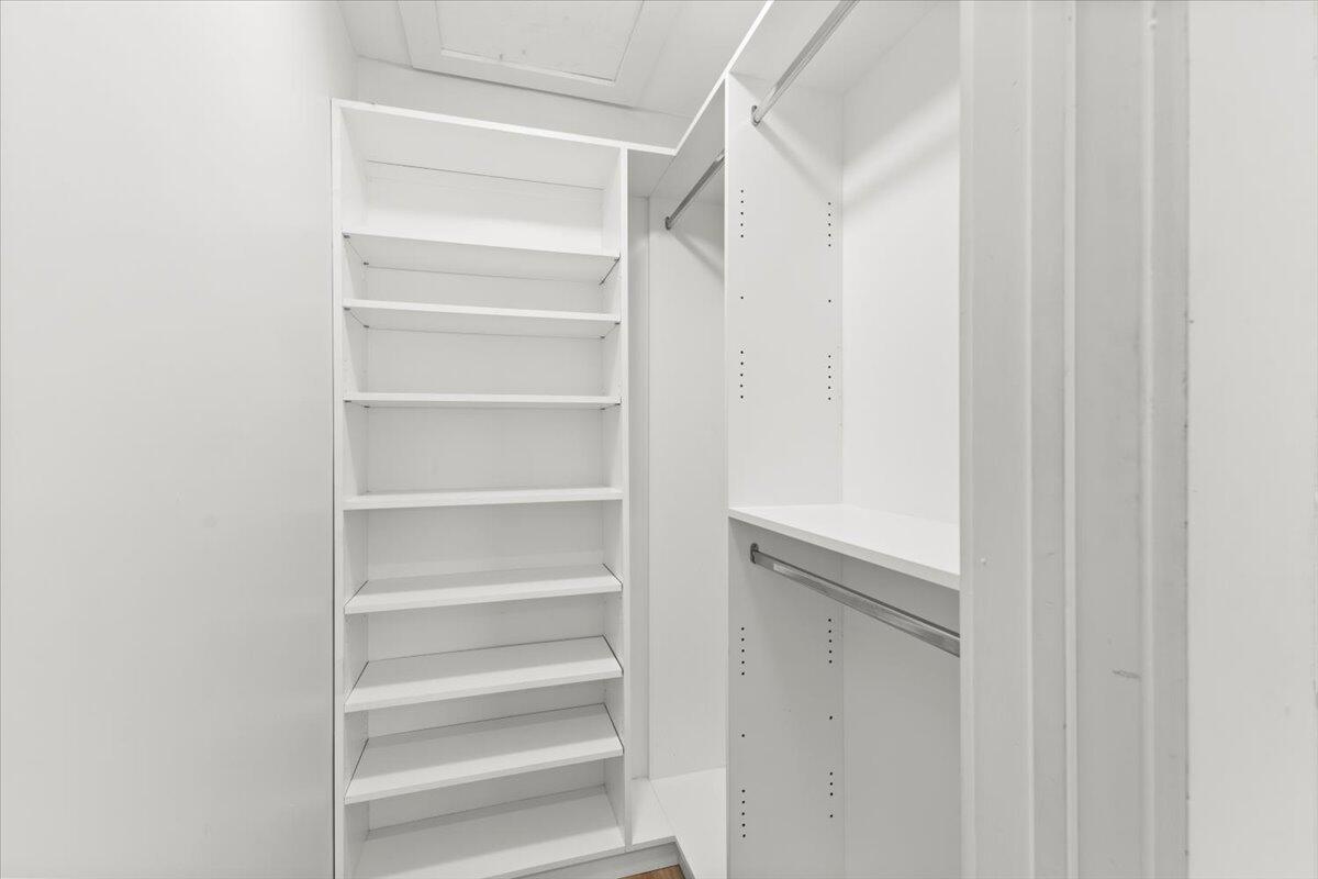 LARKDALE UNIT 4 - Residential