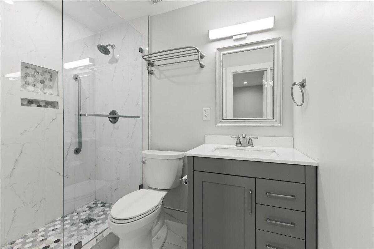 LARKDALE UNIT 4 - Residential