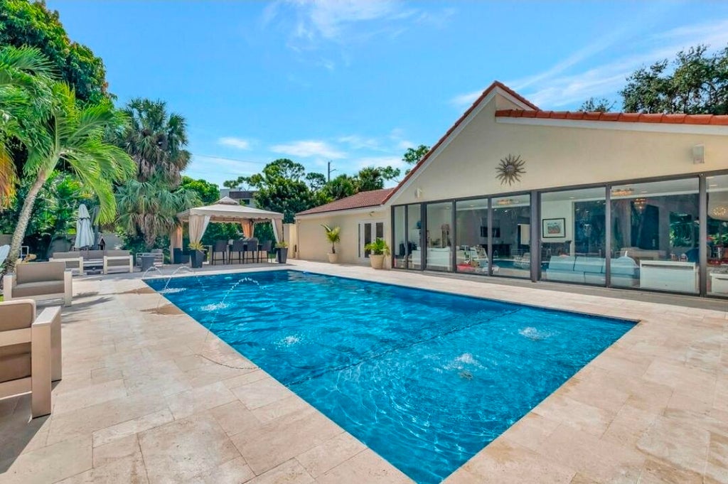 Photo of 6555 SERENA Lane, Boca Raton, FL 33433 (MLS # B26078973)