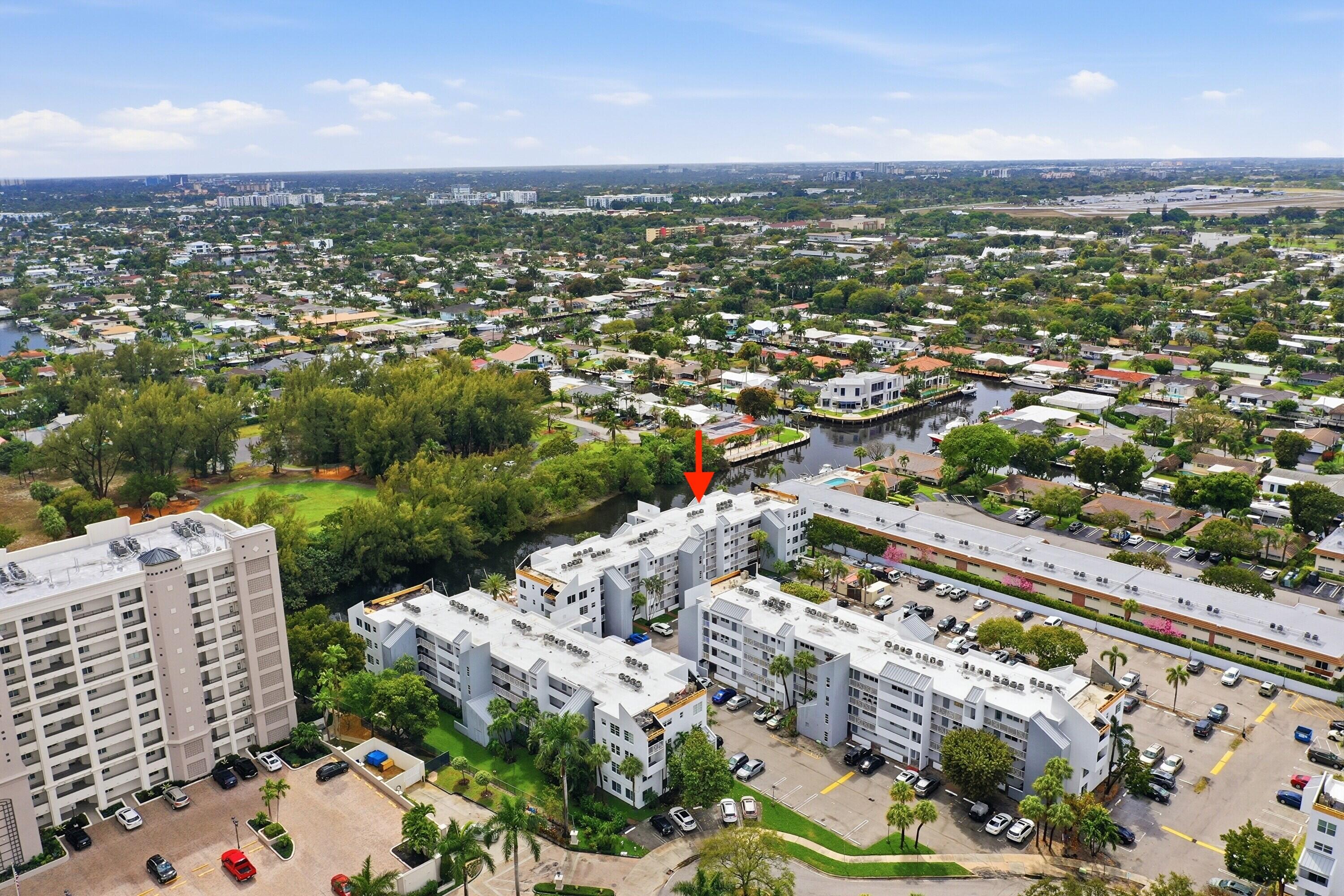 HARBOR'S EDGE CONDO - Residential