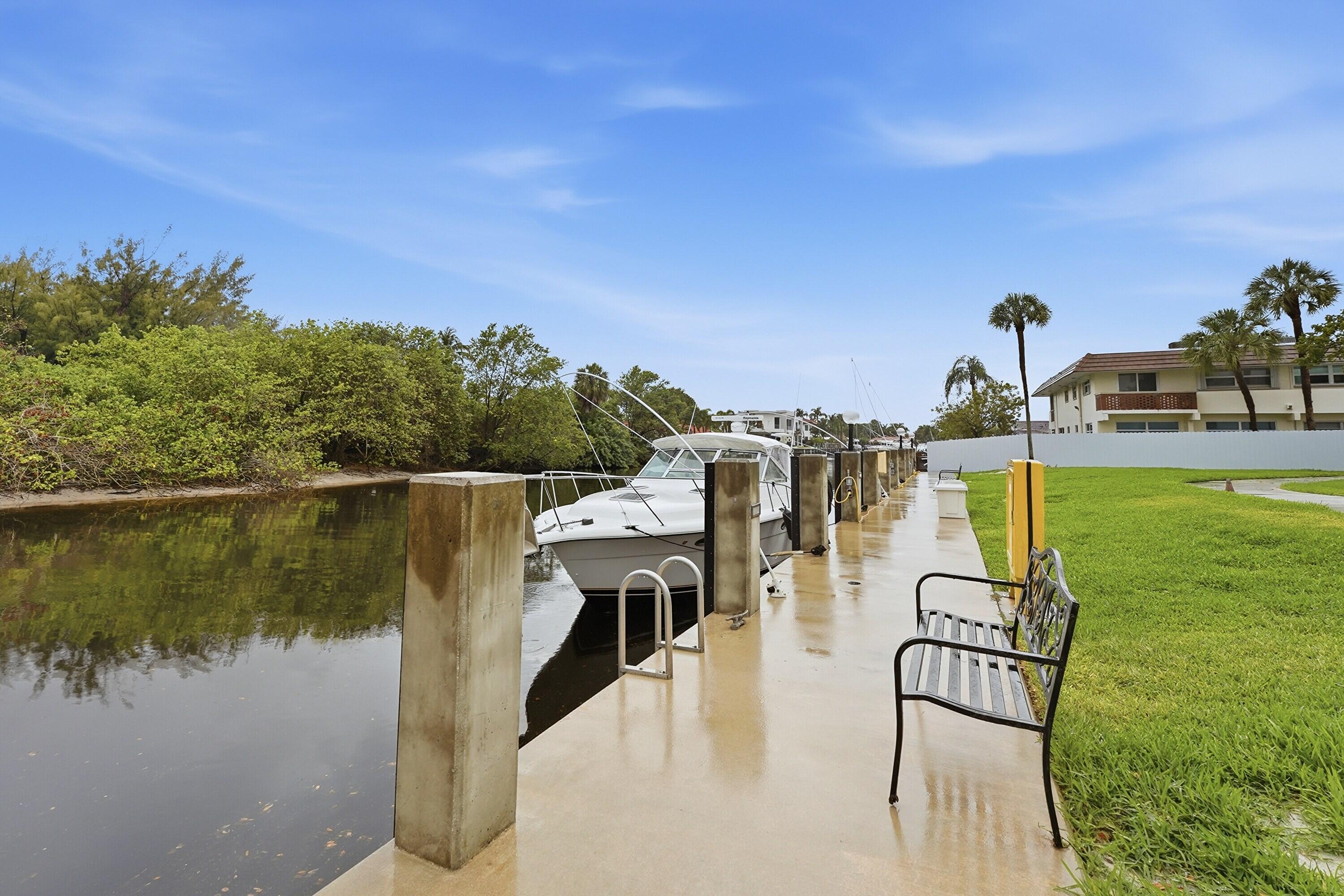 HARBOR'S EDGE CONDO - Residential