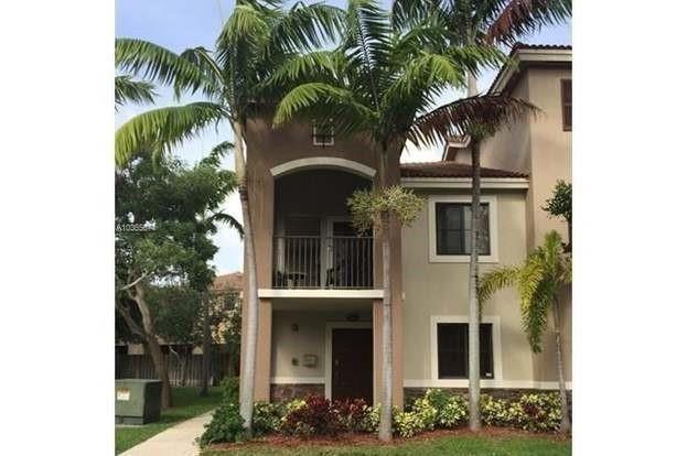 Courts/Bayshore Condo 02 - Residential Lease
