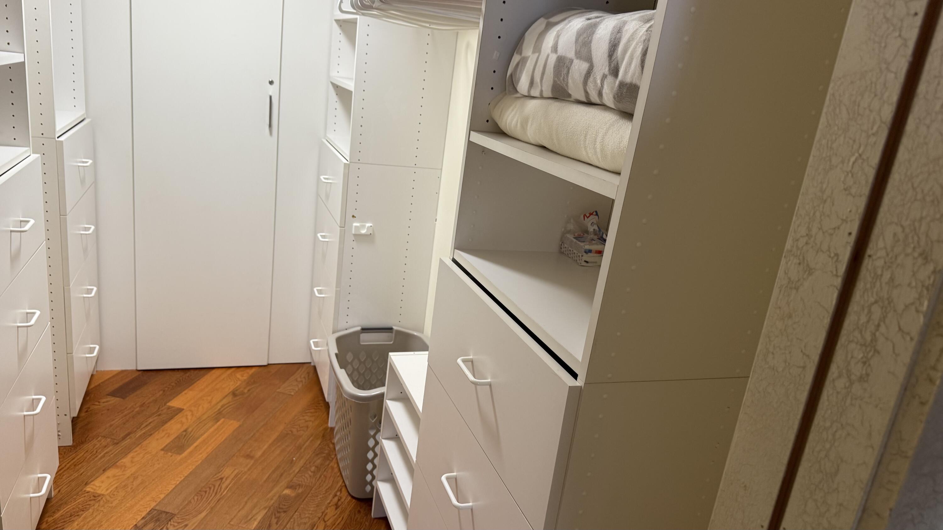 LHERMITAGE II CONDOMINIUM - Residential Lease