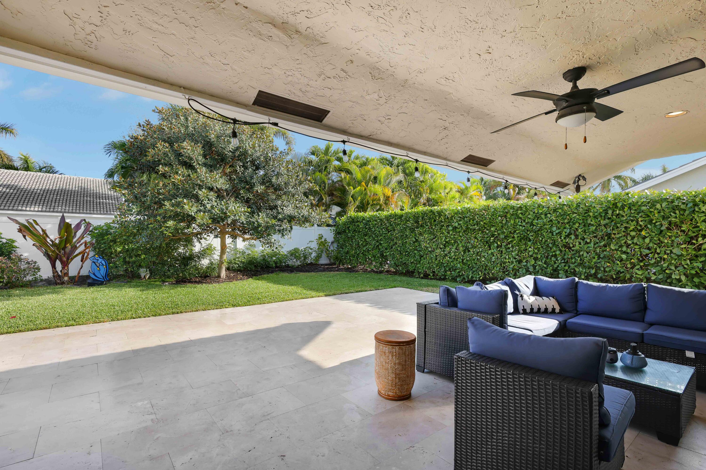 HIDDEN VALLEY - Residential