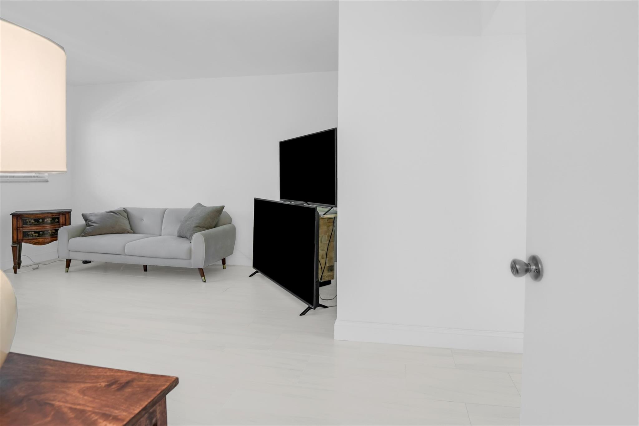 Palm-Aire at Coral Key - Residential