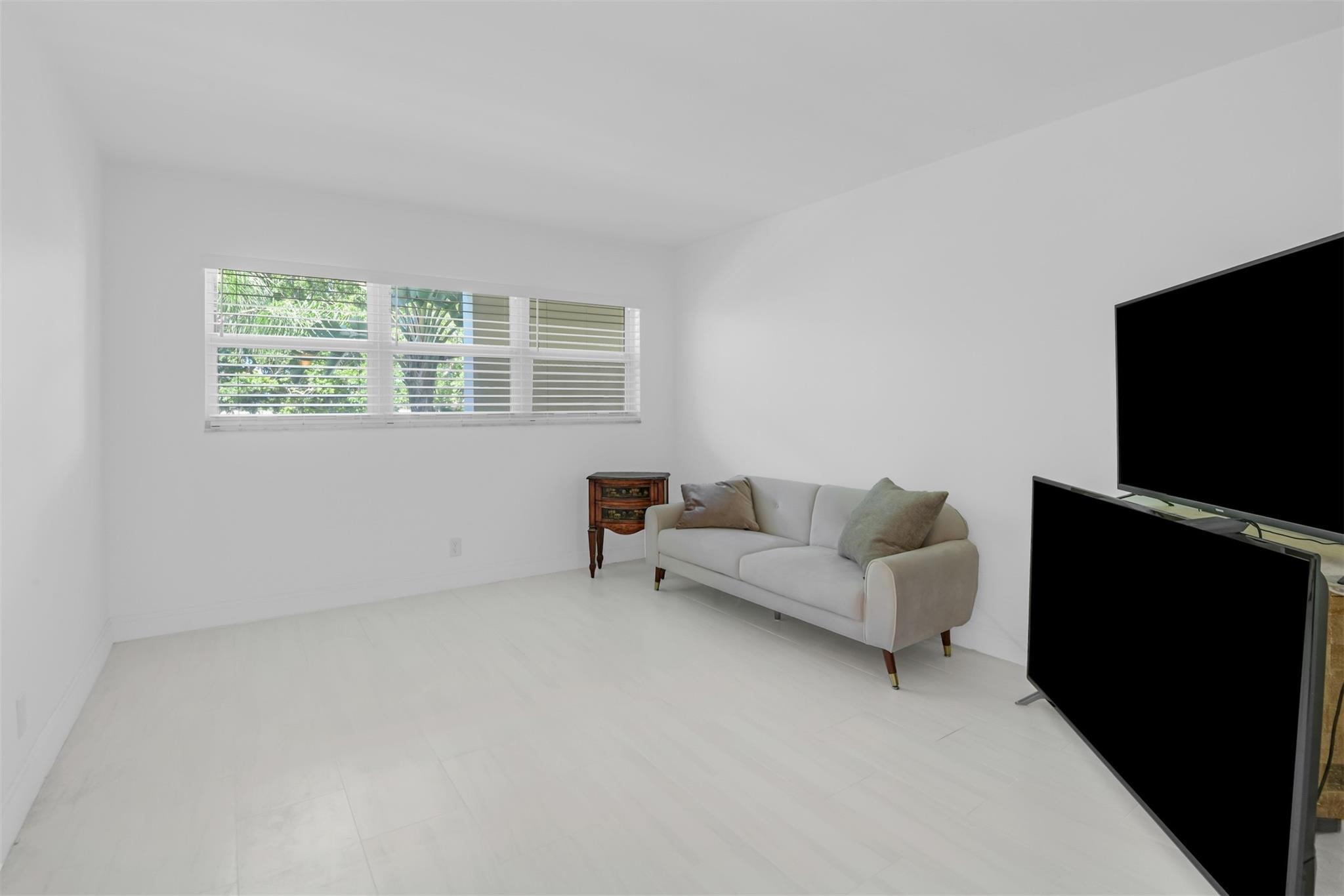 Palm-Aire at Coral Key - Residential