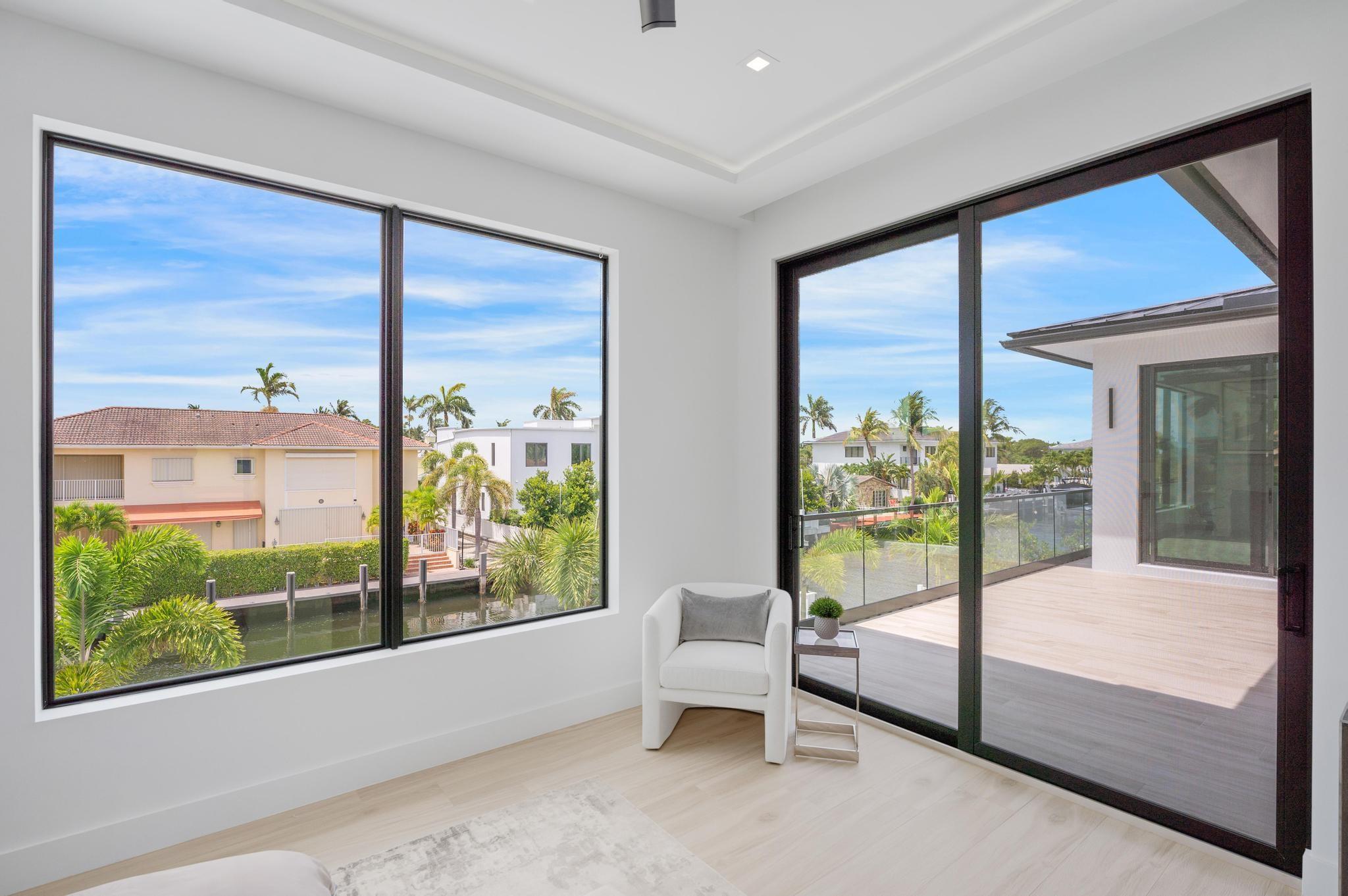 TROPIC ISLE - Residential