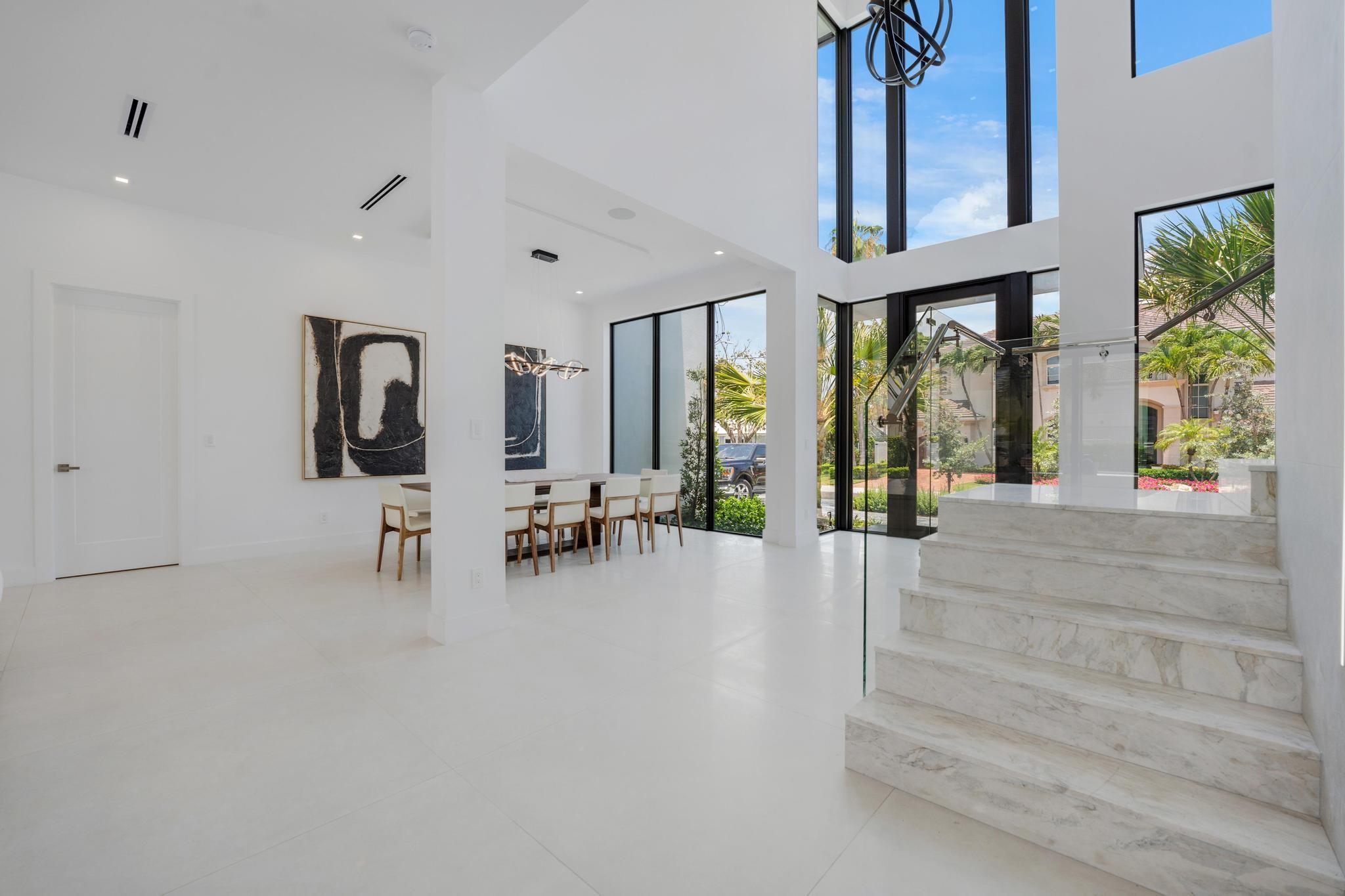 948 Banyan Drive