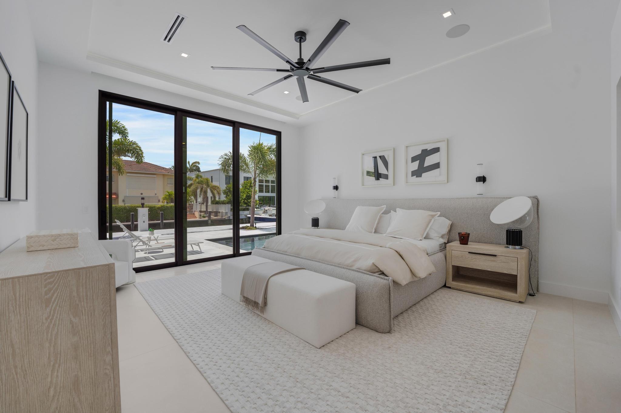 TROPIC ISLE - Residential