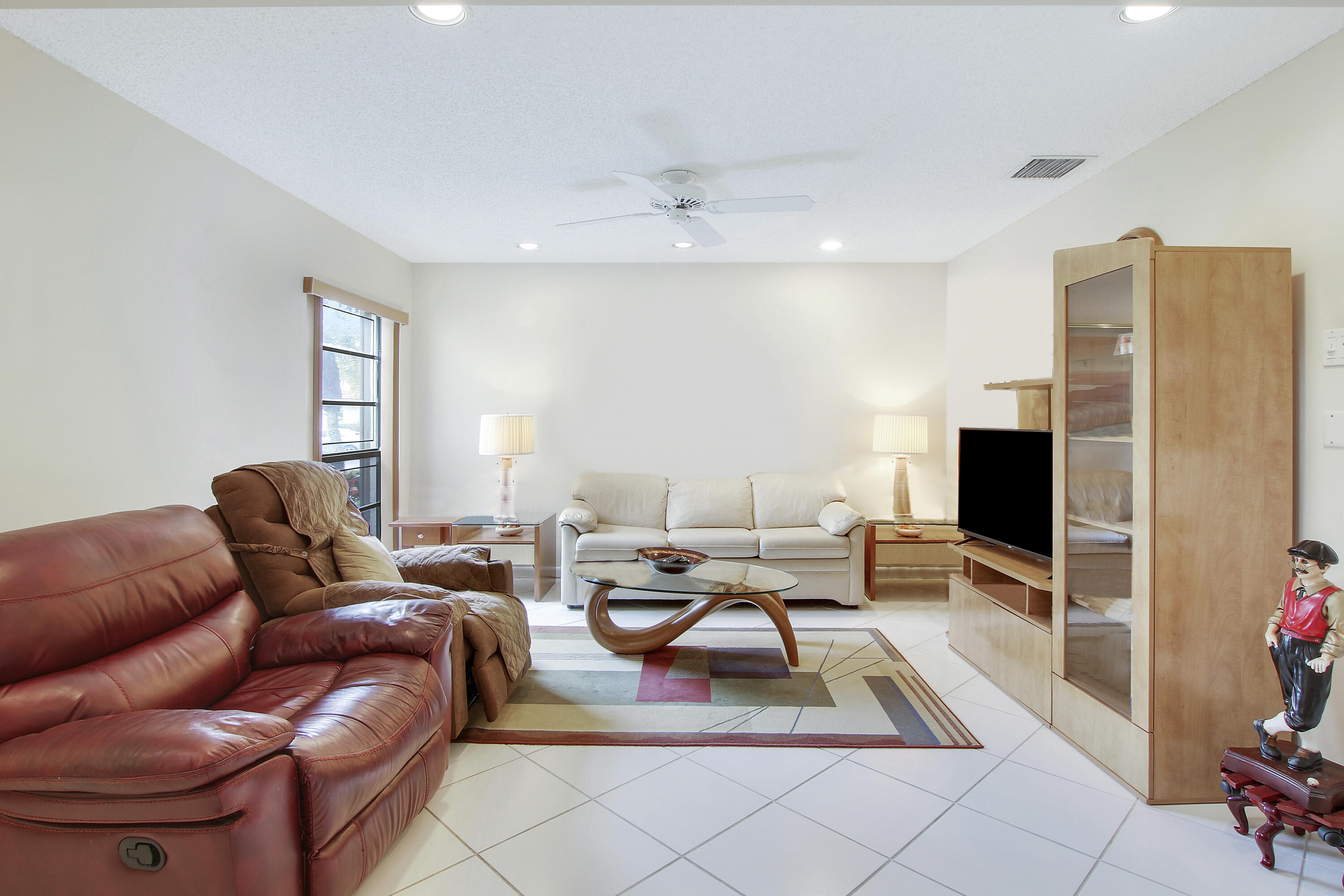 PINES 3 AT WOODMONT - Residential