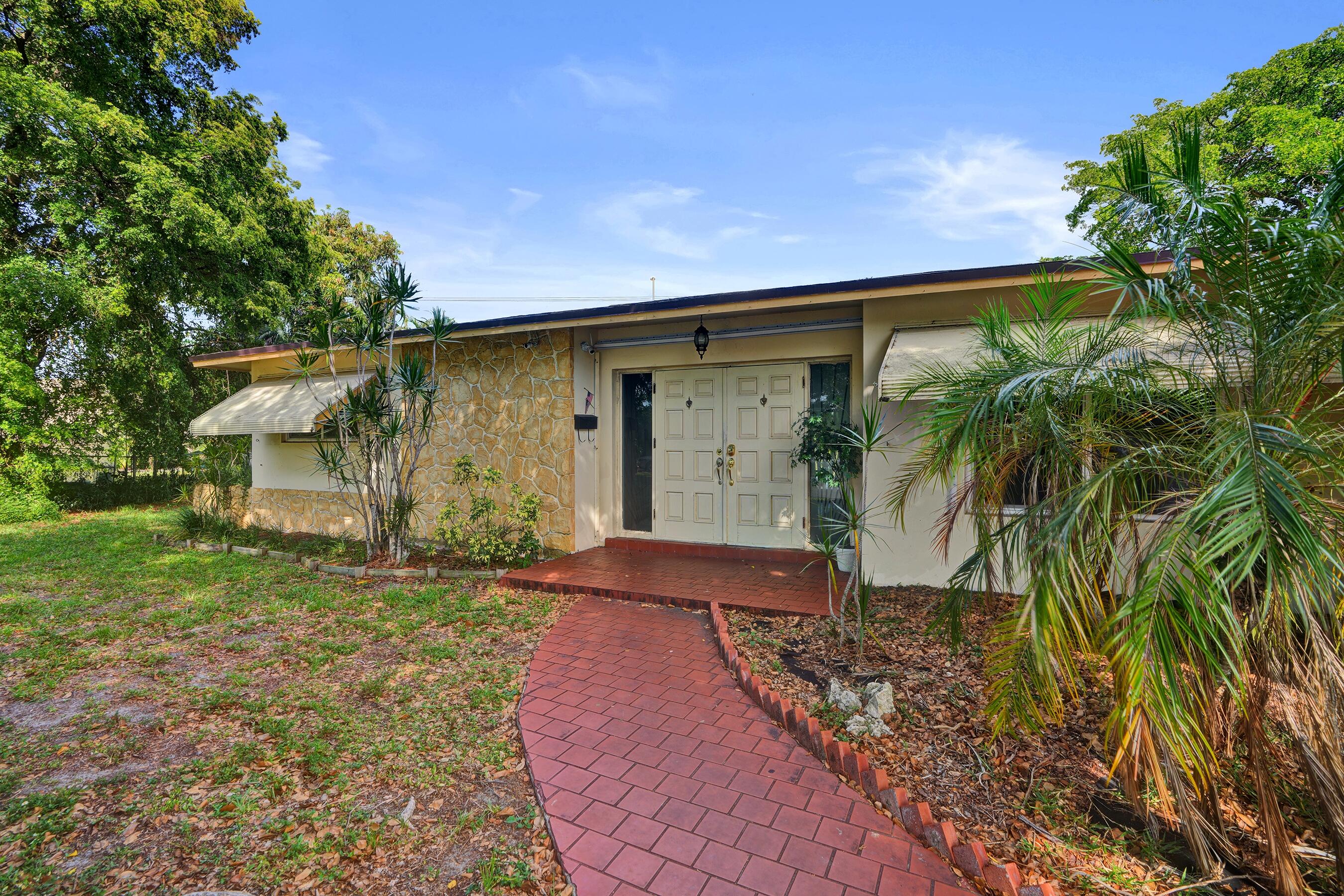 PLANTATION PARK SEVENTH ADD - Residential