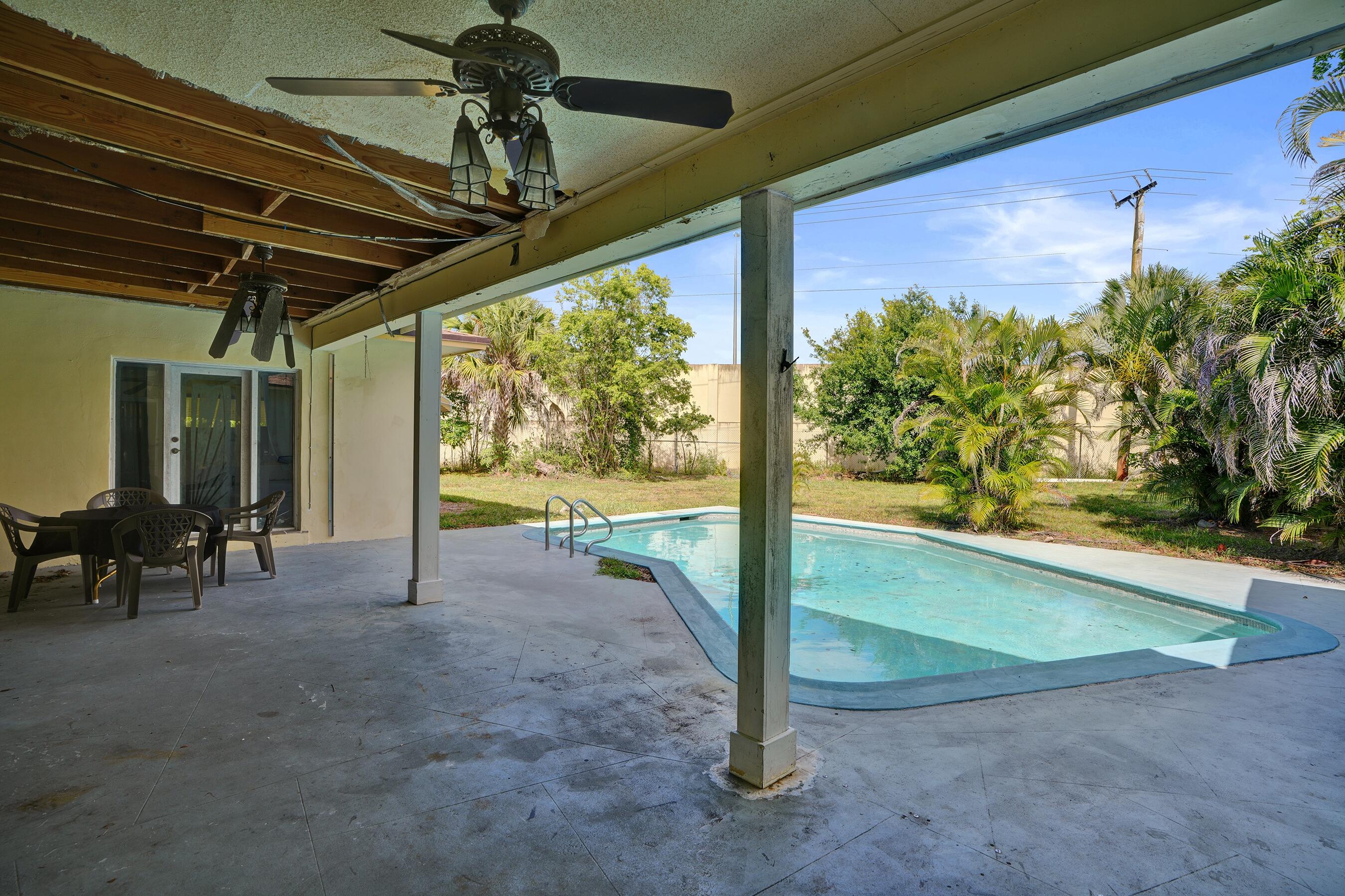 PLANTATION PARK SEVENTH ADD - Residential