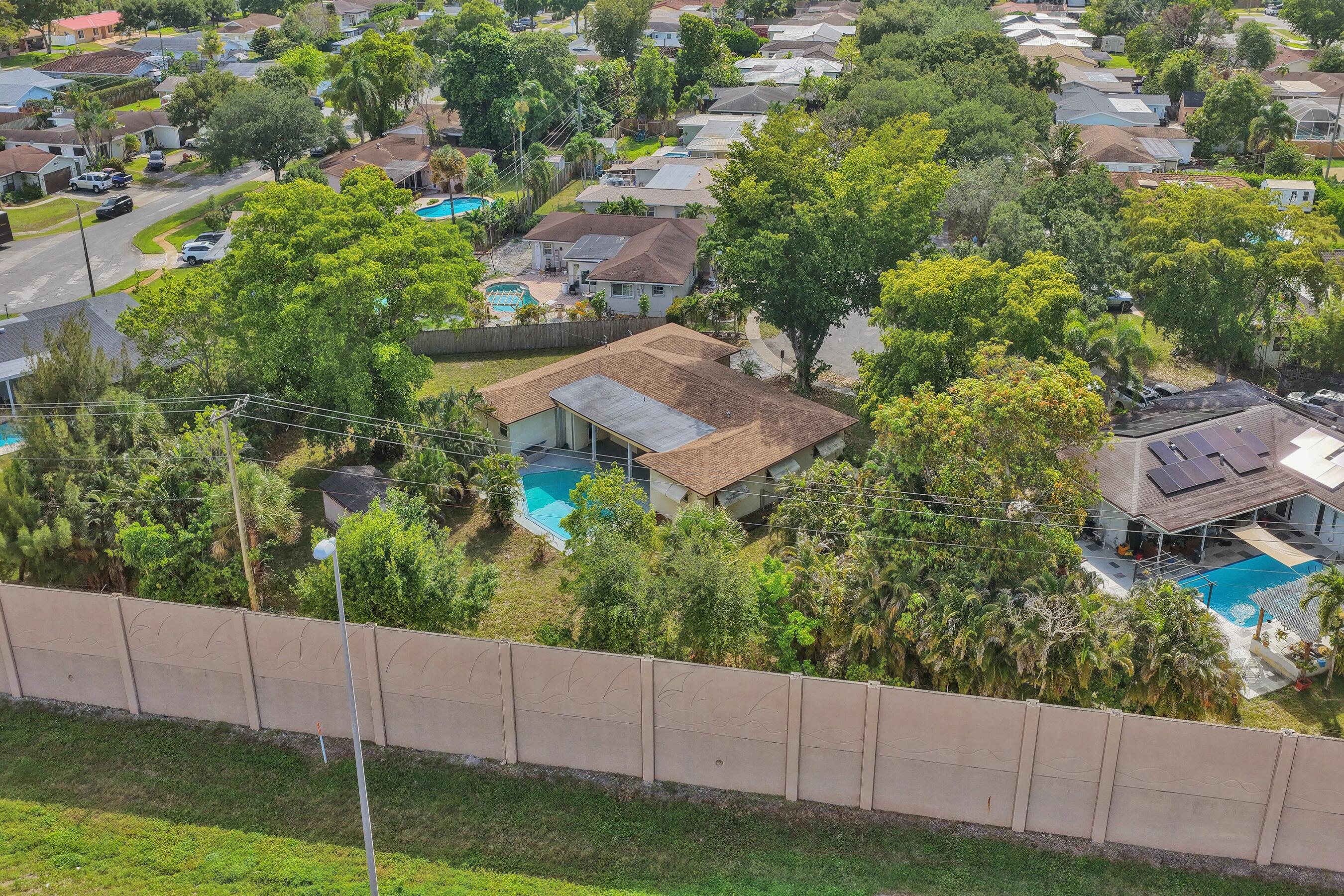 PLANTATION PARK SEVENTH ADD - Residential