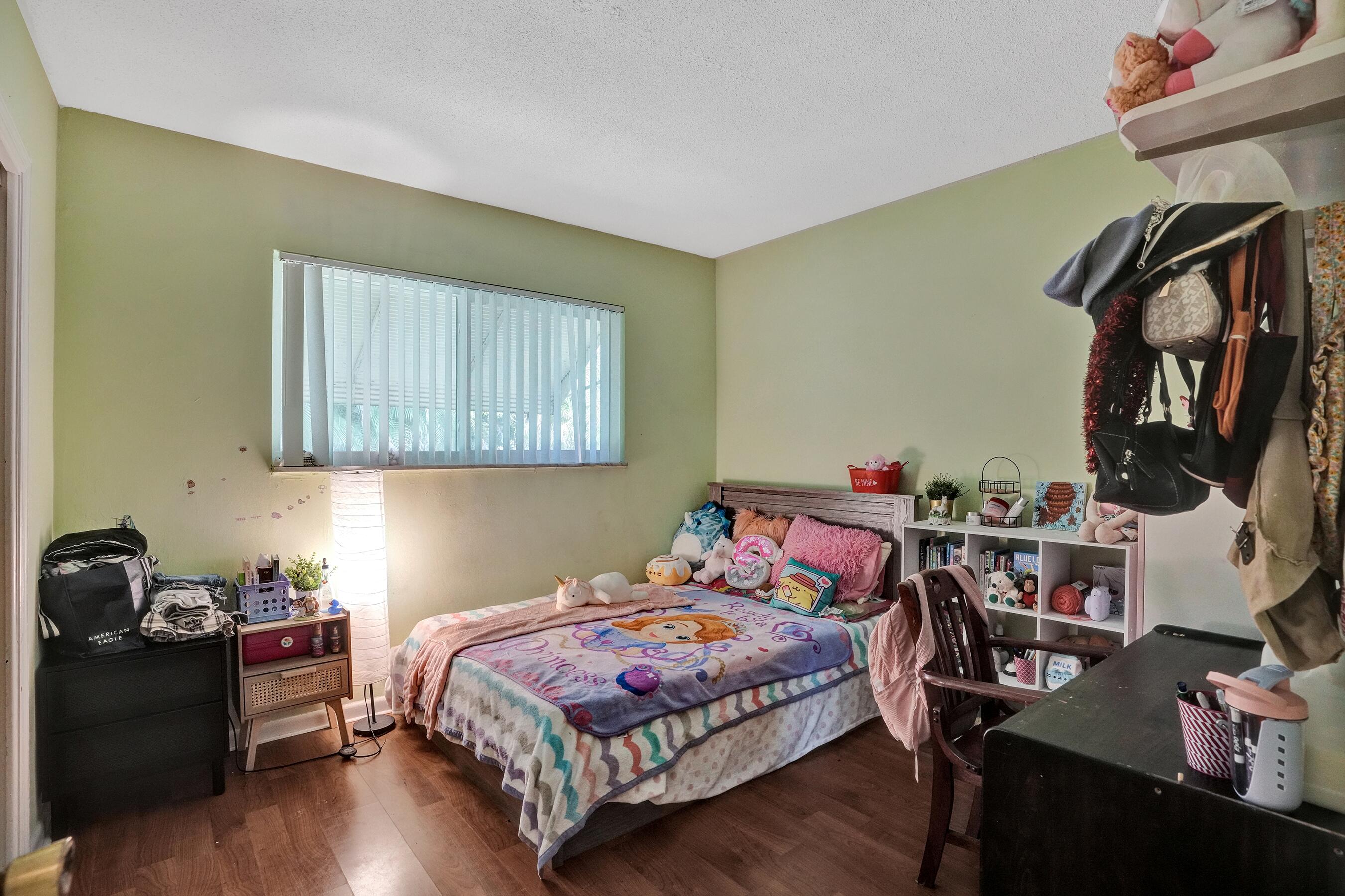 PLANTATION PARK SEVENTH ADD - Residential