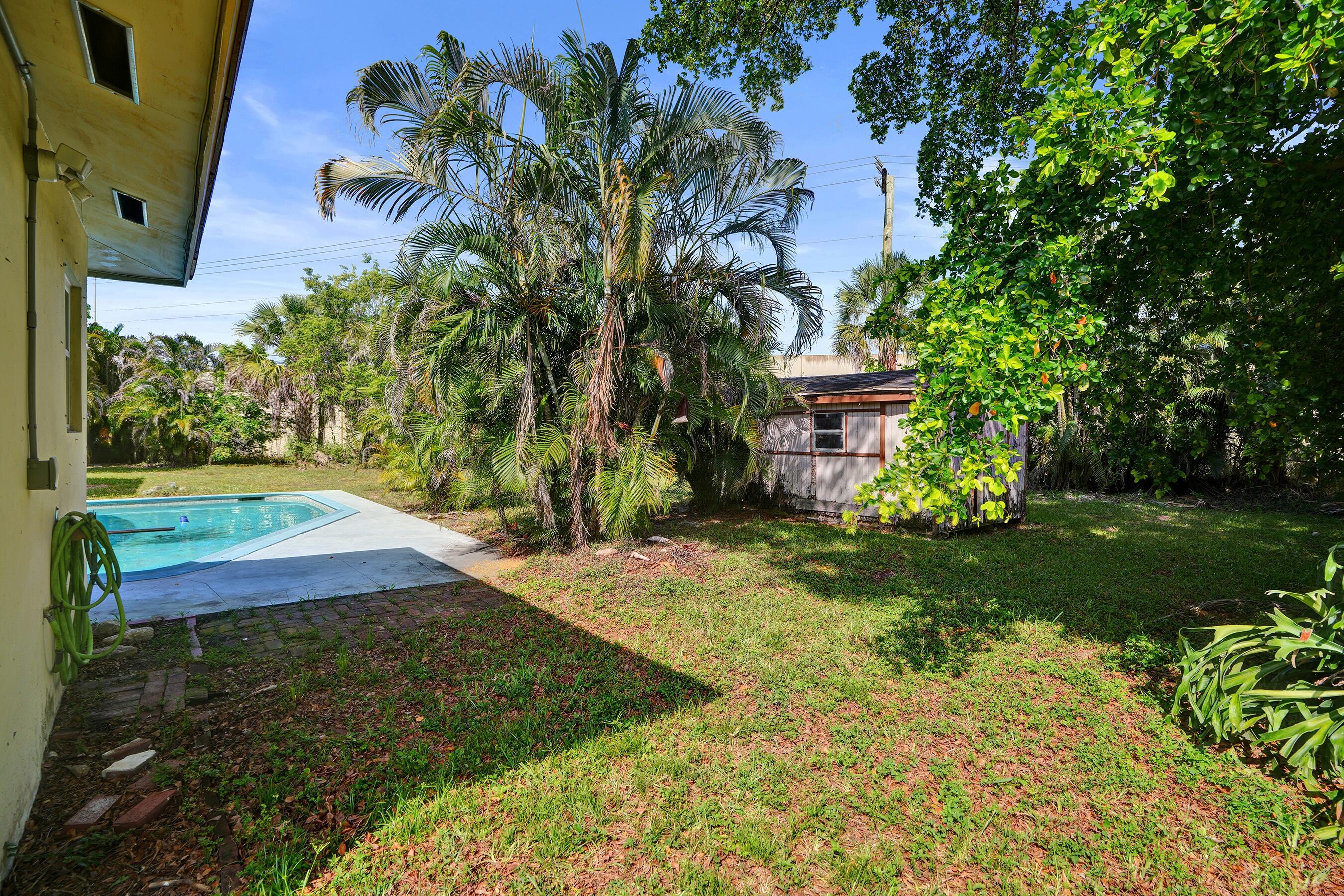 PLANTATION PARK SEVENTH ADD - Residential