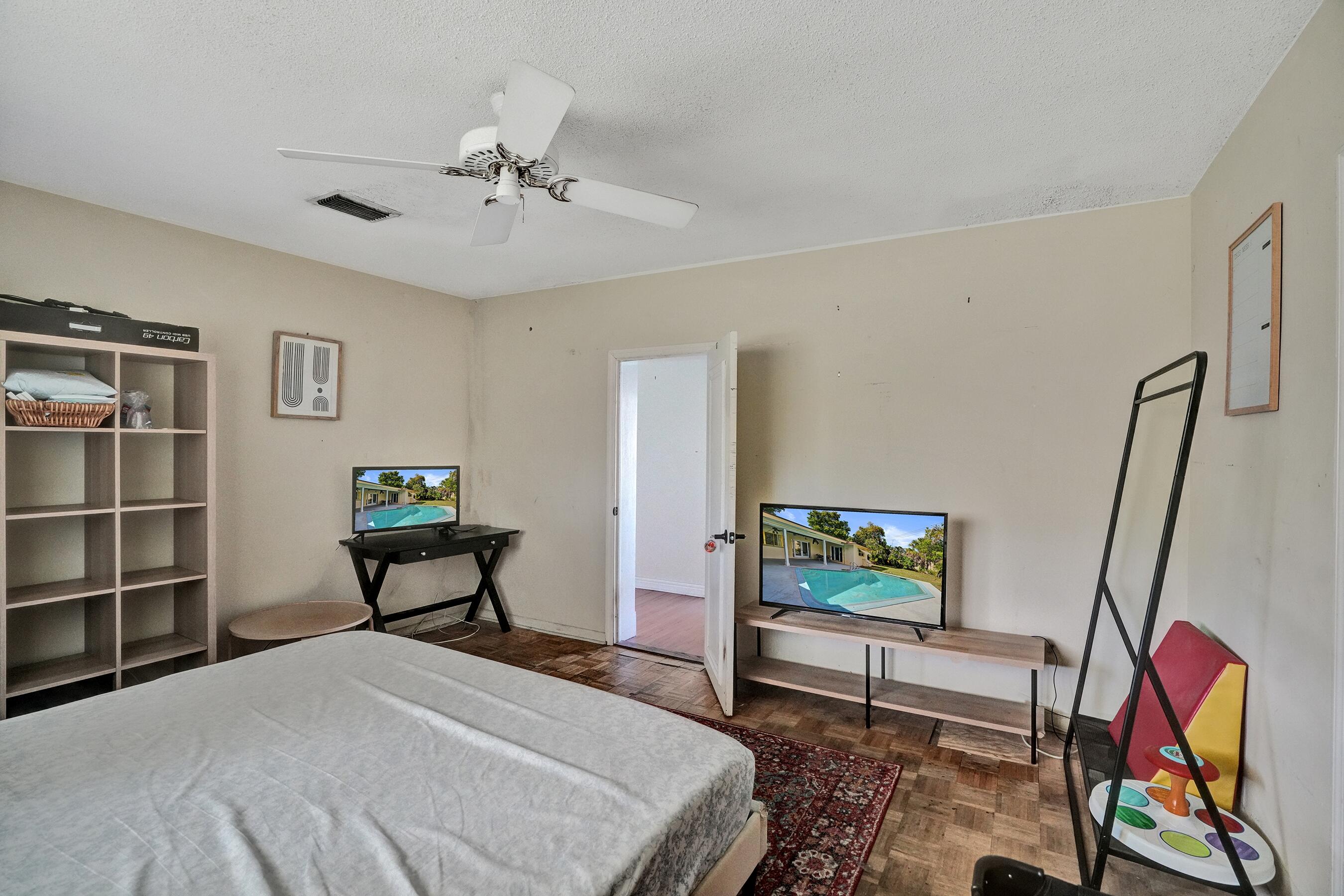 PLANTATION PARK SEVENTH ADD - Residential