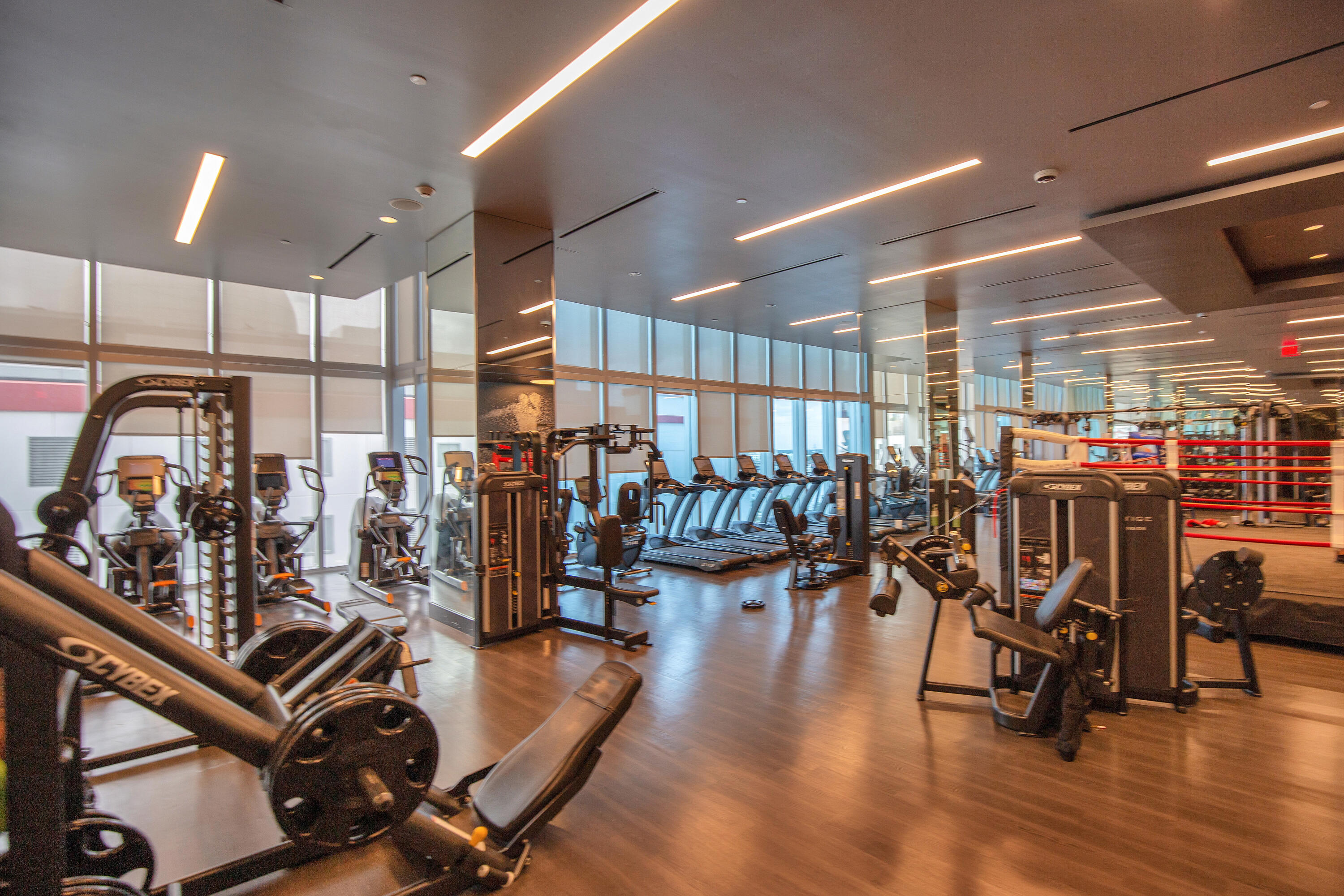 PARAMOUNT MIAMI WORLDCENTER CONDO - Residential