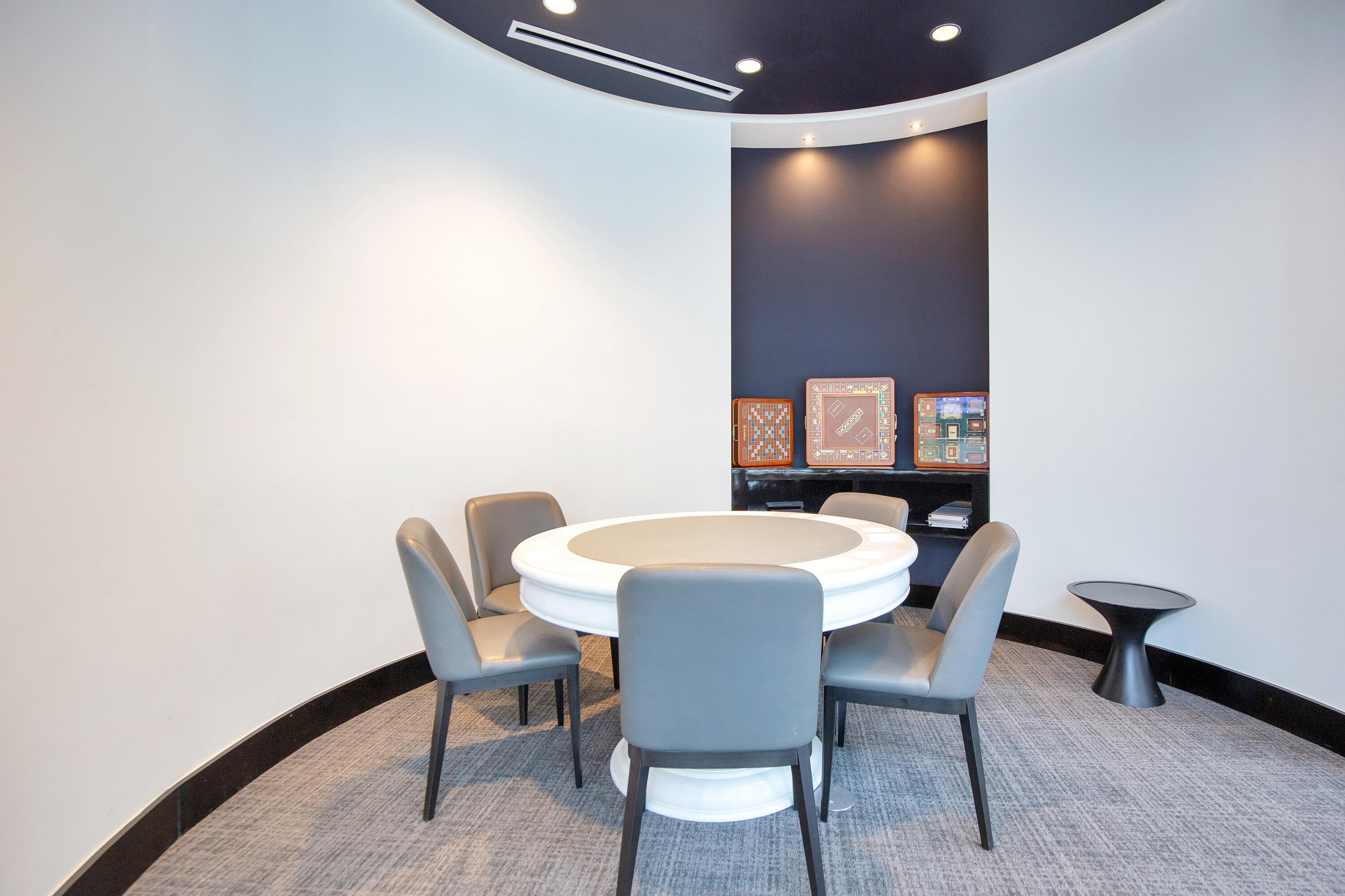 PARAMOUNT MIAMI WORLDCENTER CONDO - Residential