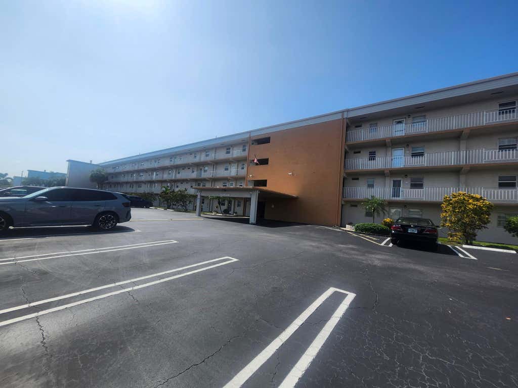 Photo of 230 NE 26th Avenue #209, Boynton Beach, FL 33435 (MLS # B26056868)