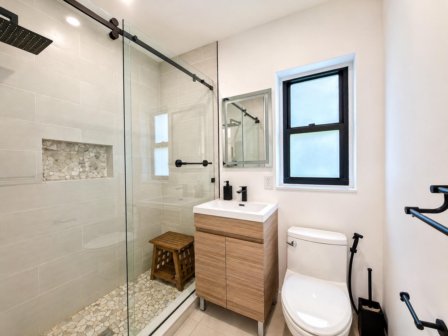 BISCAYNE GARDENS SEC H PART 4 - Residential
