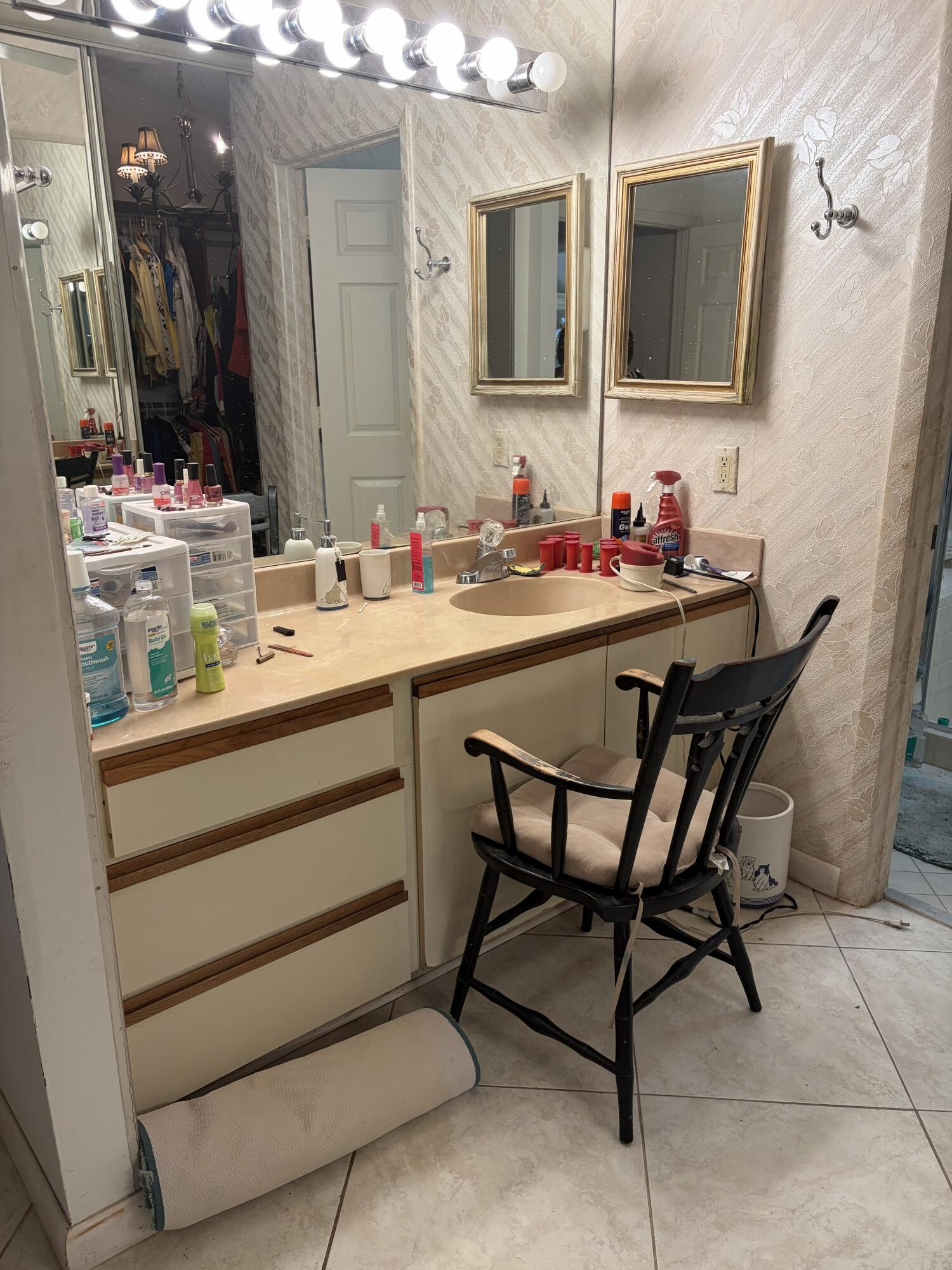 4807 Boxwood Circle 4807