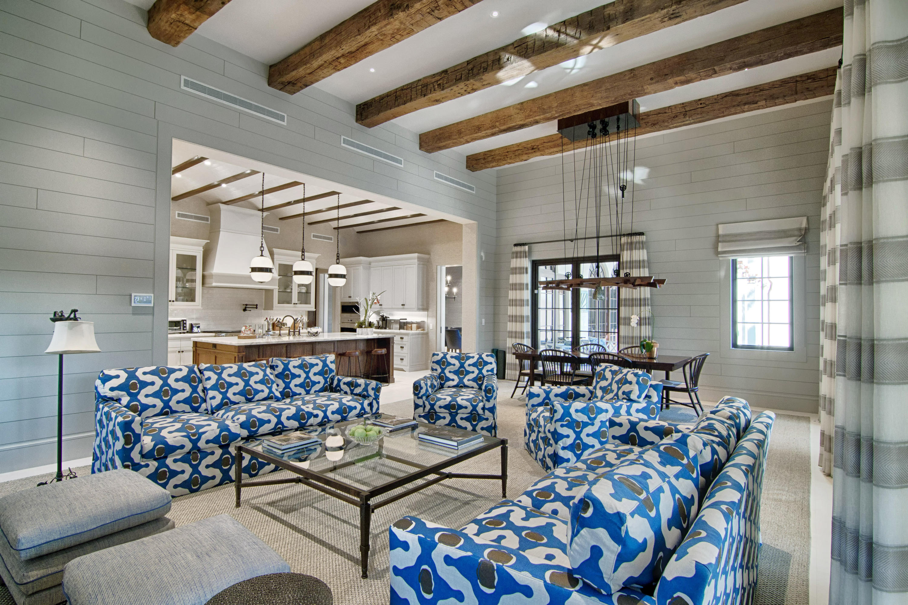 SADDLE TRAIL PARK OF WELLINGTON - Residential