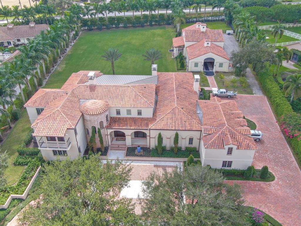 SADDLE TRAIL PARK OF WELLINGTON - Residential