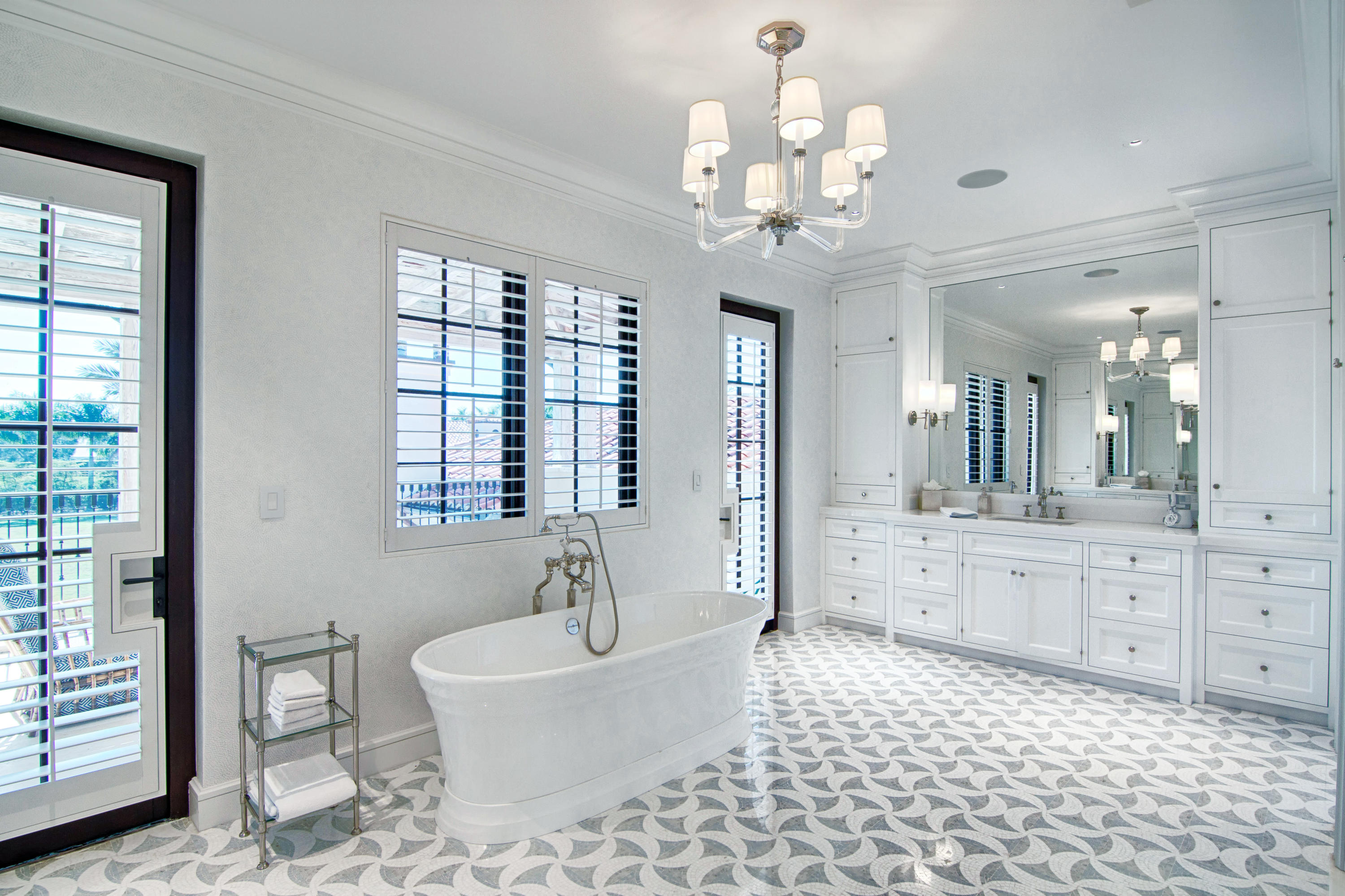 SADDLE TRAIL PARK OF WELLINGTON - Residential