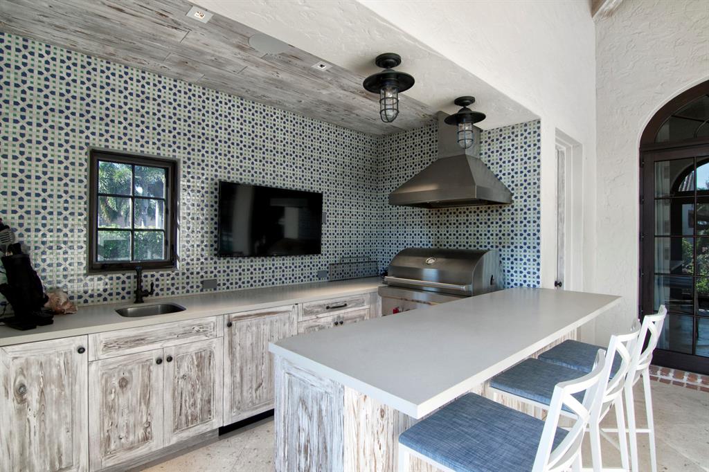 SADDLE TRAIL PARK OF WELLINGTON - Residential