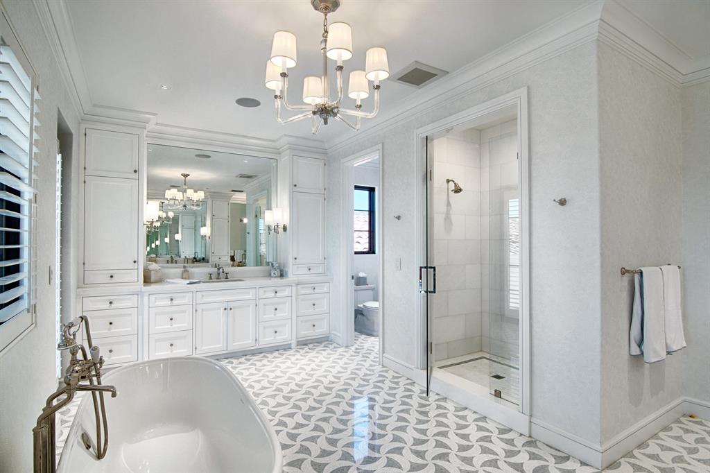 SADDLE TRAIL PARK OF WELLINGTON - Residential