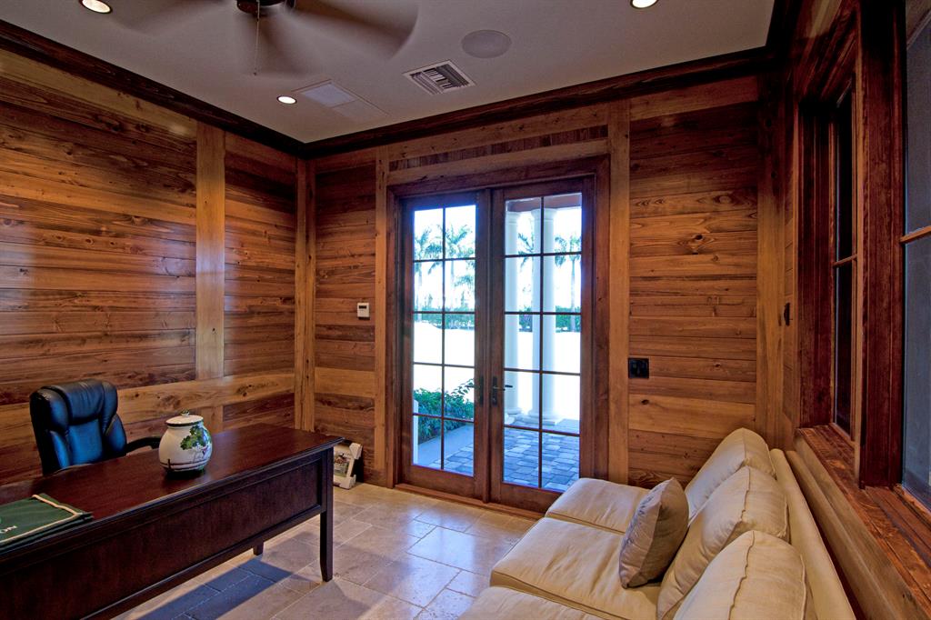 SADDLE TRAIL PARK OF WELLINGTON - Residential