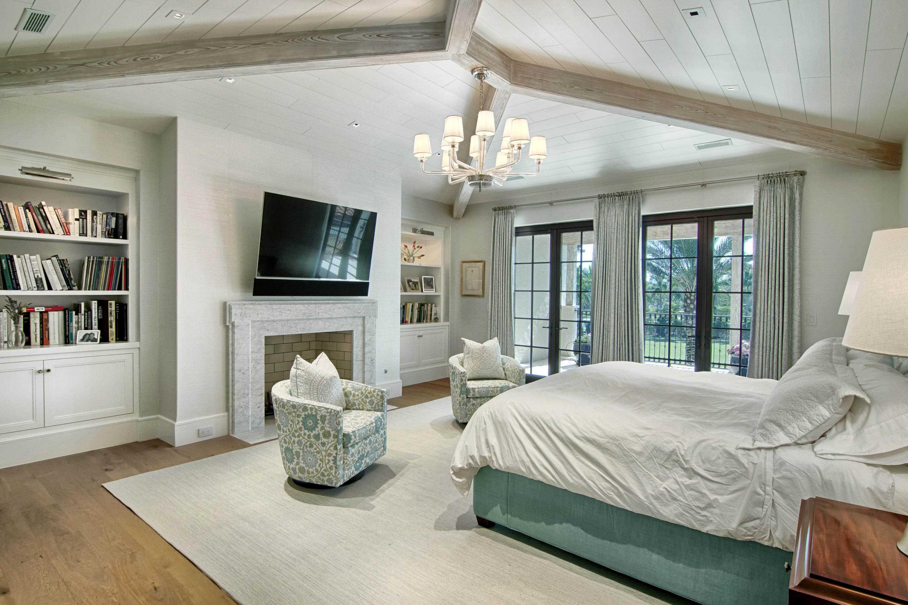 SADDLE TRAIL PARK OF WELLINGTON - Residential