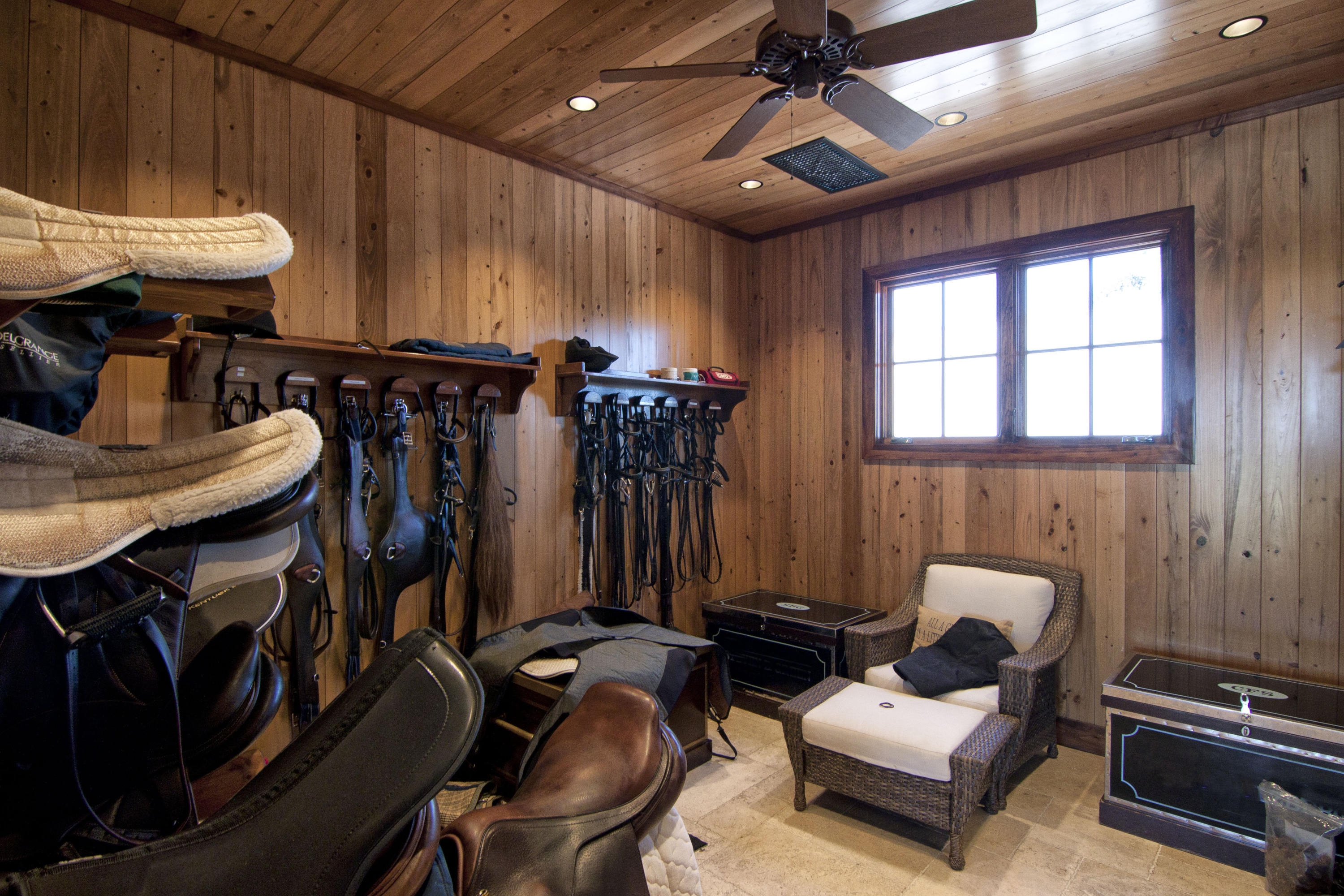 SADDLE TRAIL PARK OF WELLINGTON - Residential