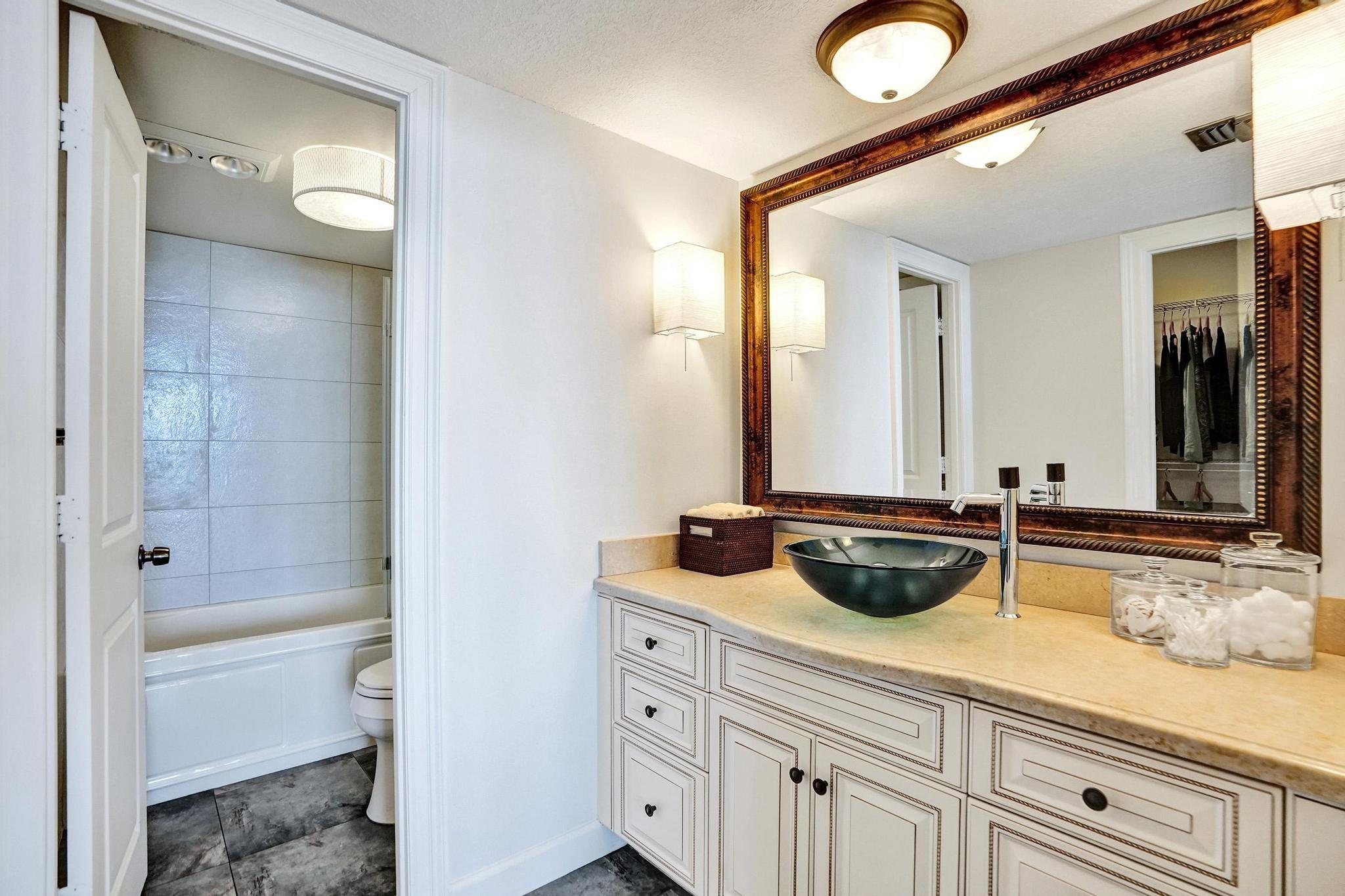 OCEAN HARBOR CONDO - Residential