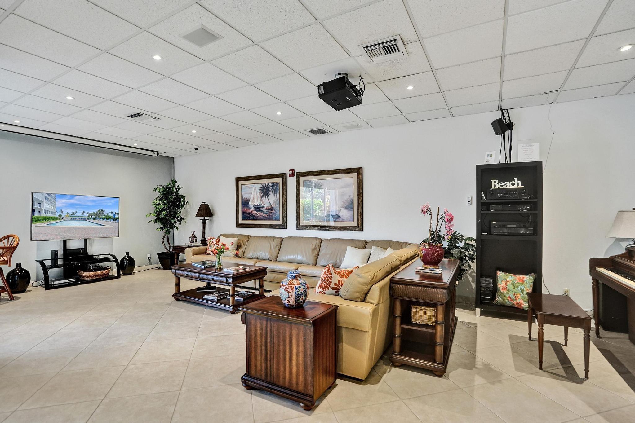 OCEAN HARBOR CONDO - Residential