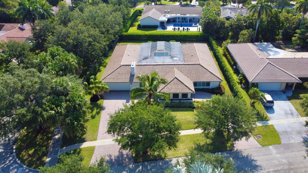 Photo of 20954 Cipres Way, Boca Raton, FL 33433 (MLS # R10926188)