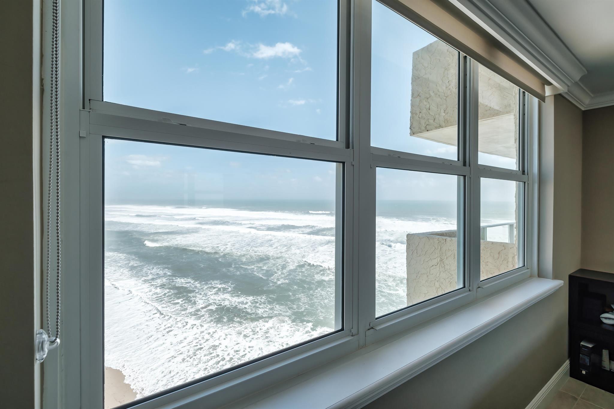 Aquarius Condo - Residential