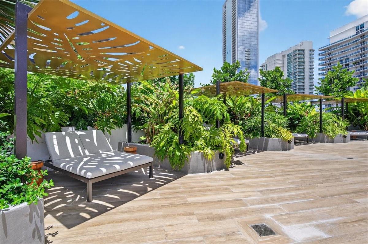 Aria Reserve Miami - Residential