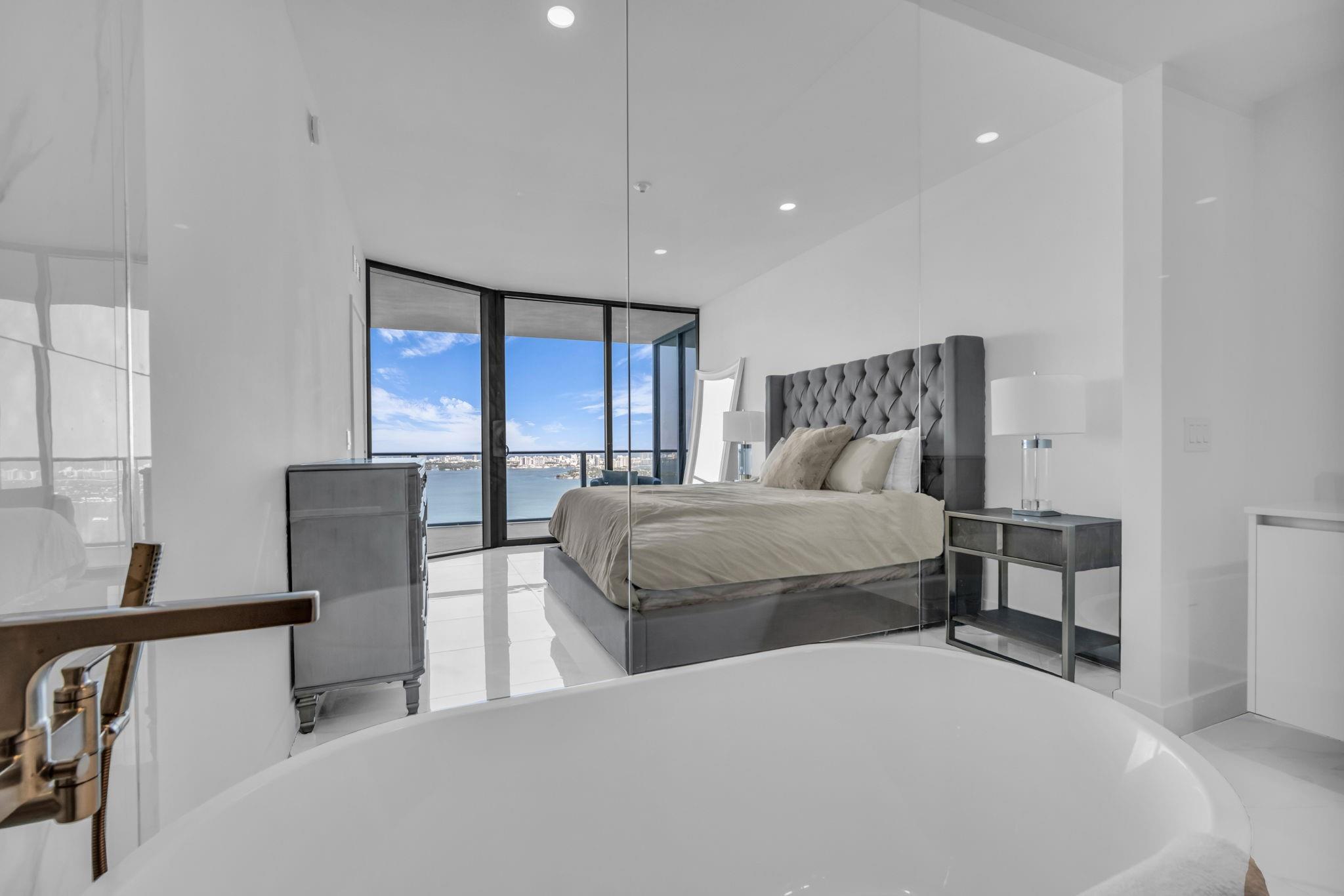 Aria Reserve Miami - Residential