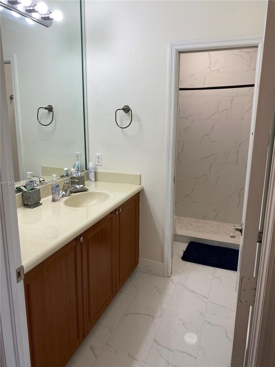 Doral Southeast Patio Hom - Residential Lease