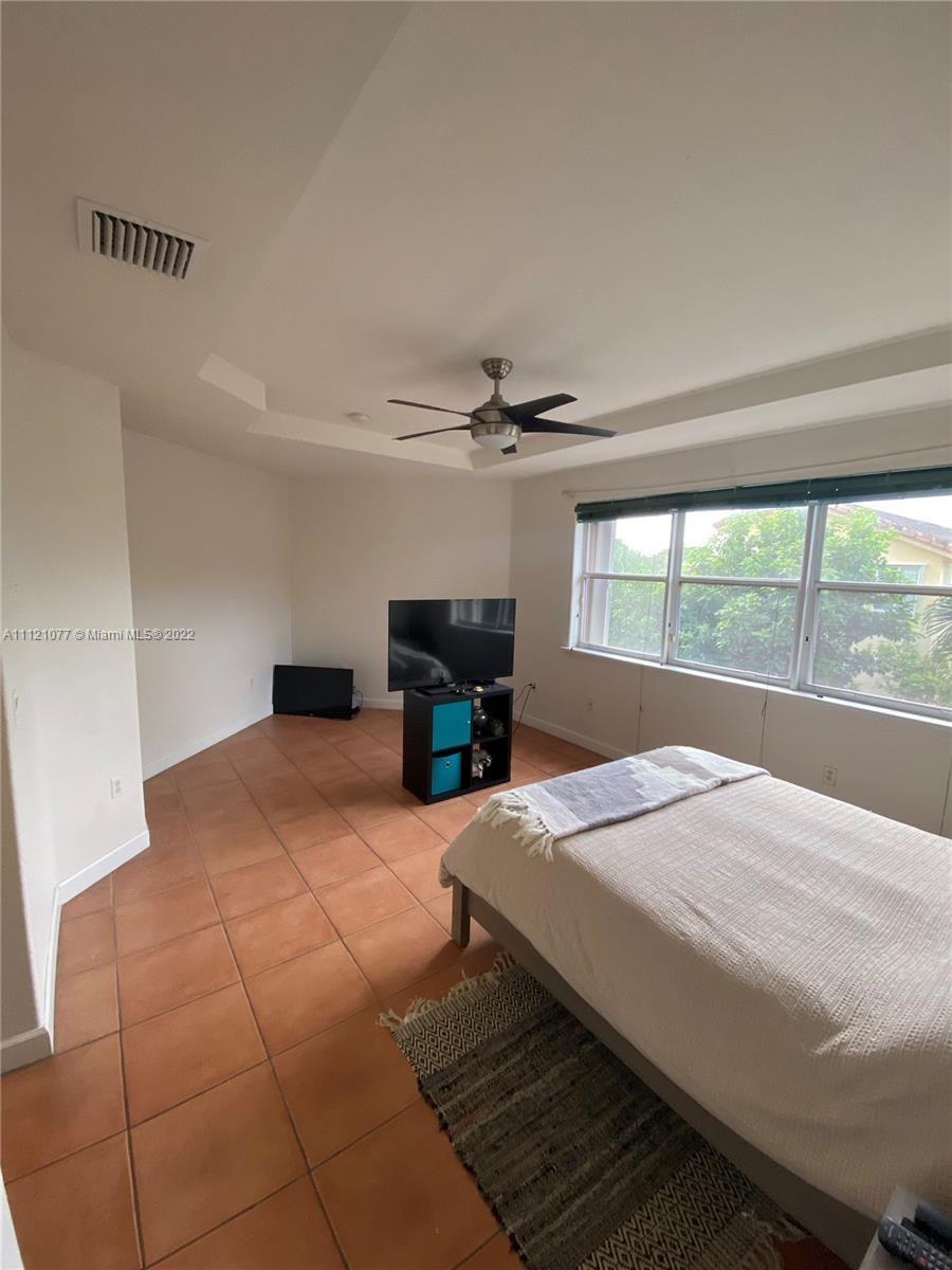 Doral Southeast Patio Hom - Residential Lease