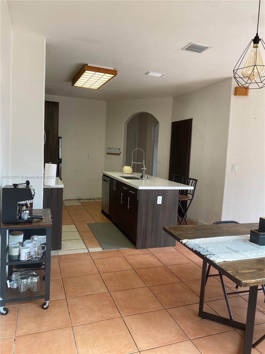 Doral Southeast Patio Hom - Residential Lease