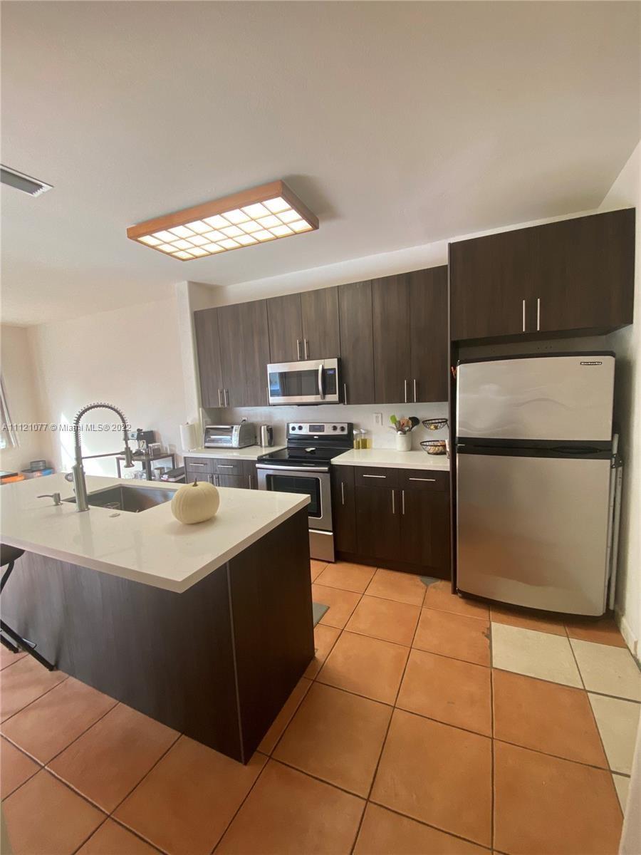 Doral Southeast Patio Hom - Residential Lease