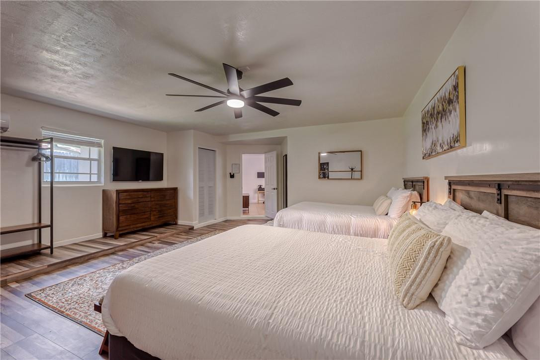 CORAL TERRACE - Residential