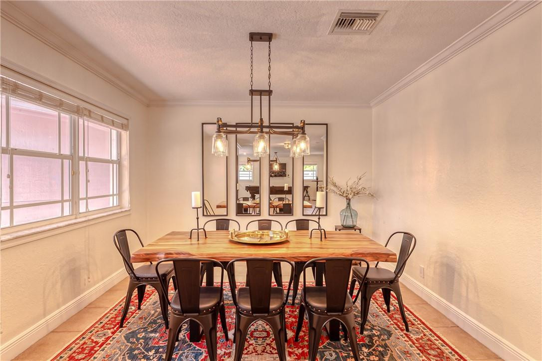 CORAL TERRACE - Residential