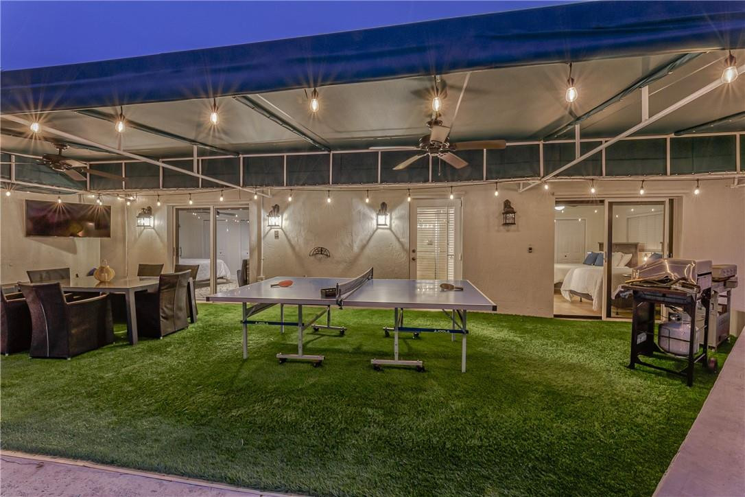 CORAL TERRACE - Residential