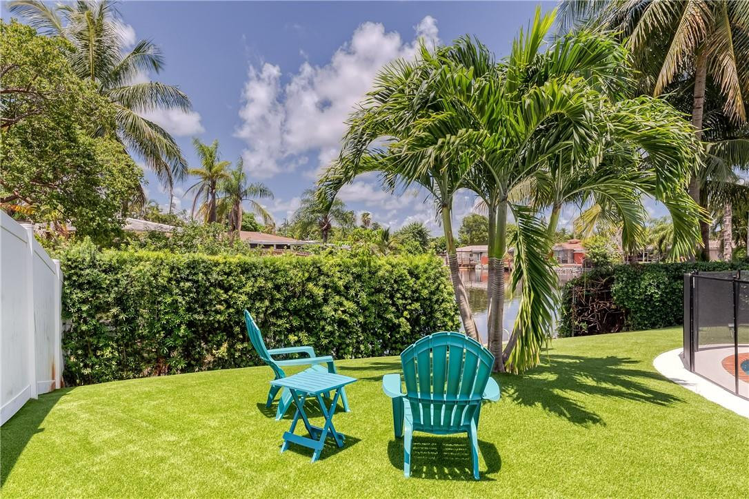 CORAL TERRACE - Residential